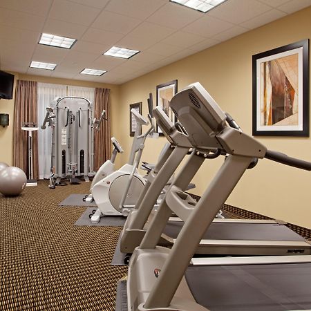 Holiday Inn Express Pembroke By Ihg Εξωτερικό φωτογραφία