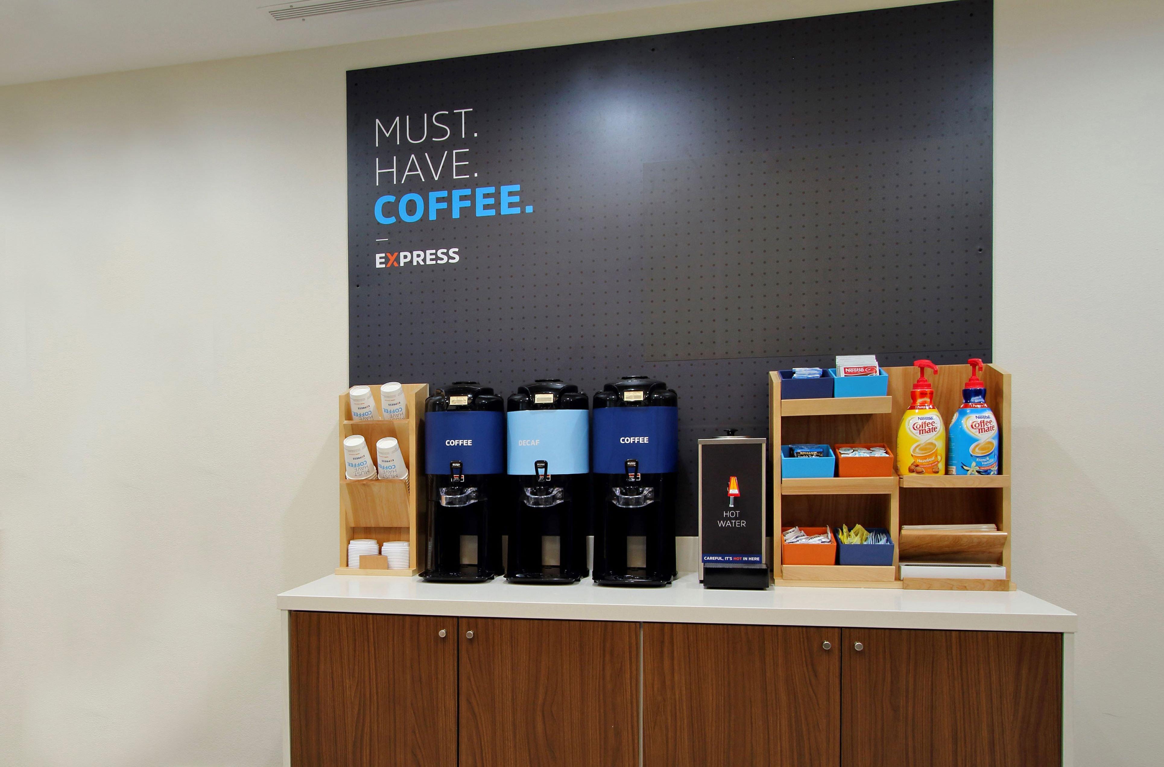 Holiday Inn Express Pembroke By Ihg Εξωτερικό φωτογραφία
