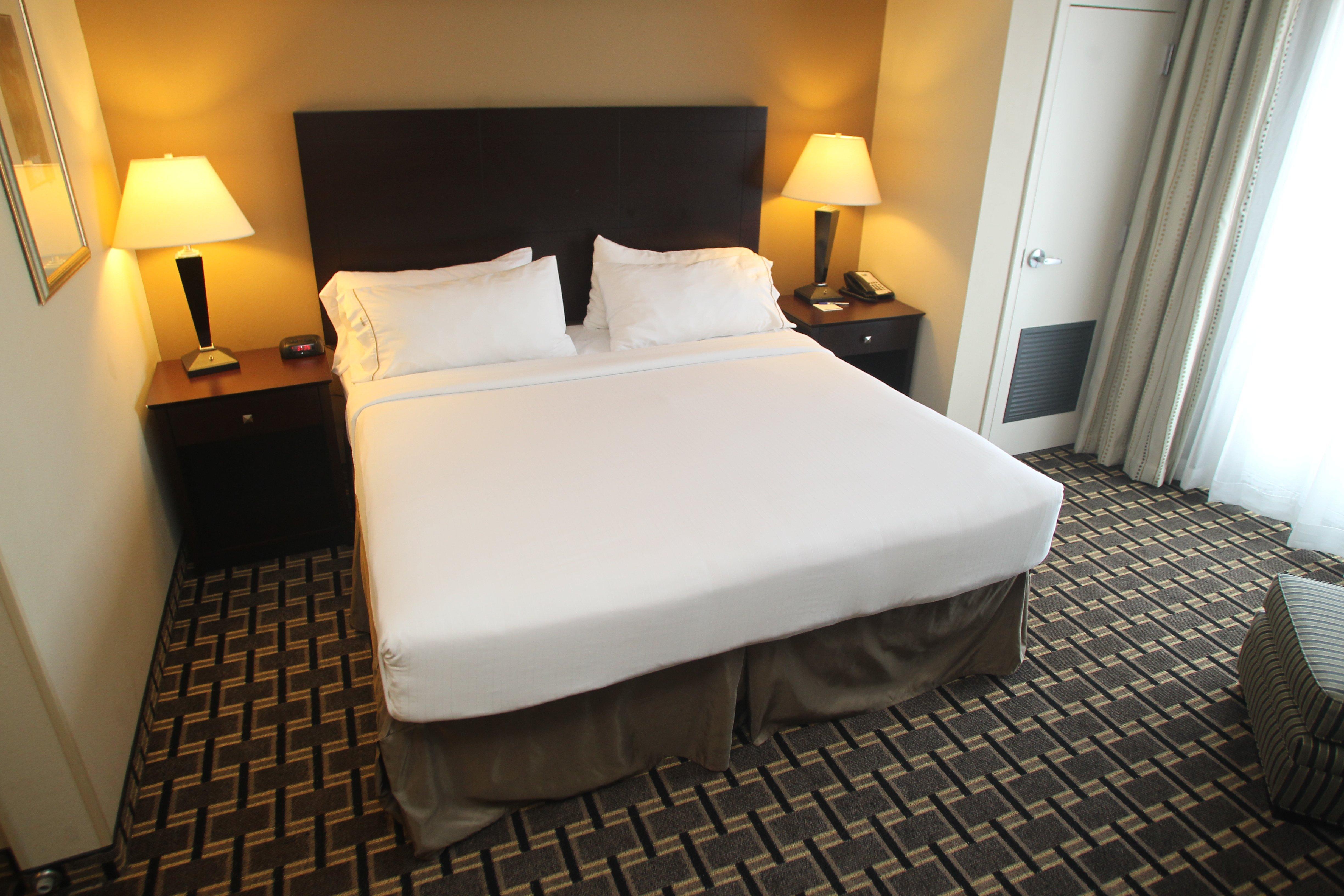 Holiday Inn Express Pembroke By Ihg Εξωτερικό φωτογραφία